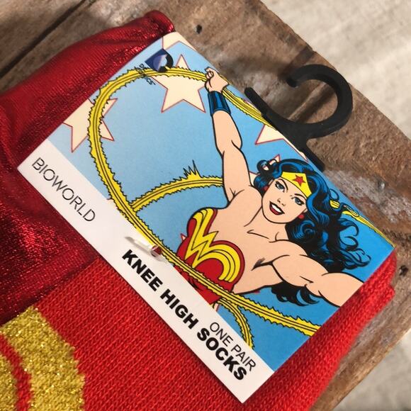 Set of 4 Superhero Socks - NEW! - Picture 3 of 7